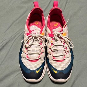 Nike Air Max Axis Trainer Shoes